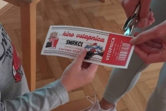Pred zasloni (risanke, filmi)